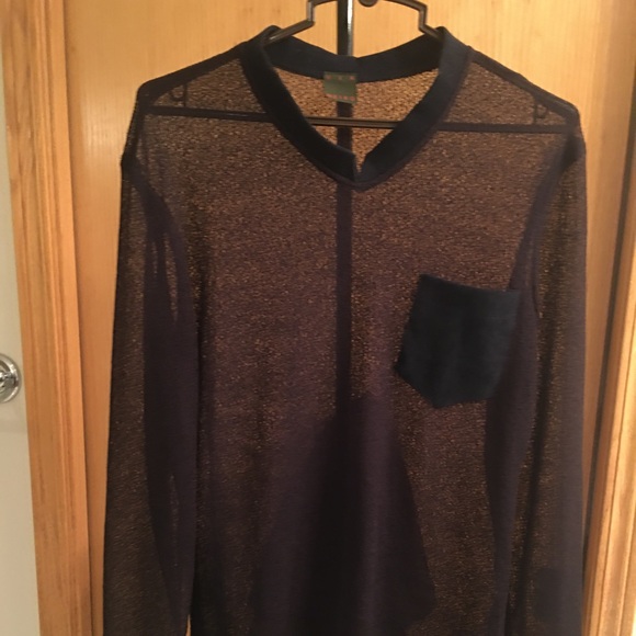 VIA METRO Long Sleeve Shirt. Small to Medium - Picture 2 of 14